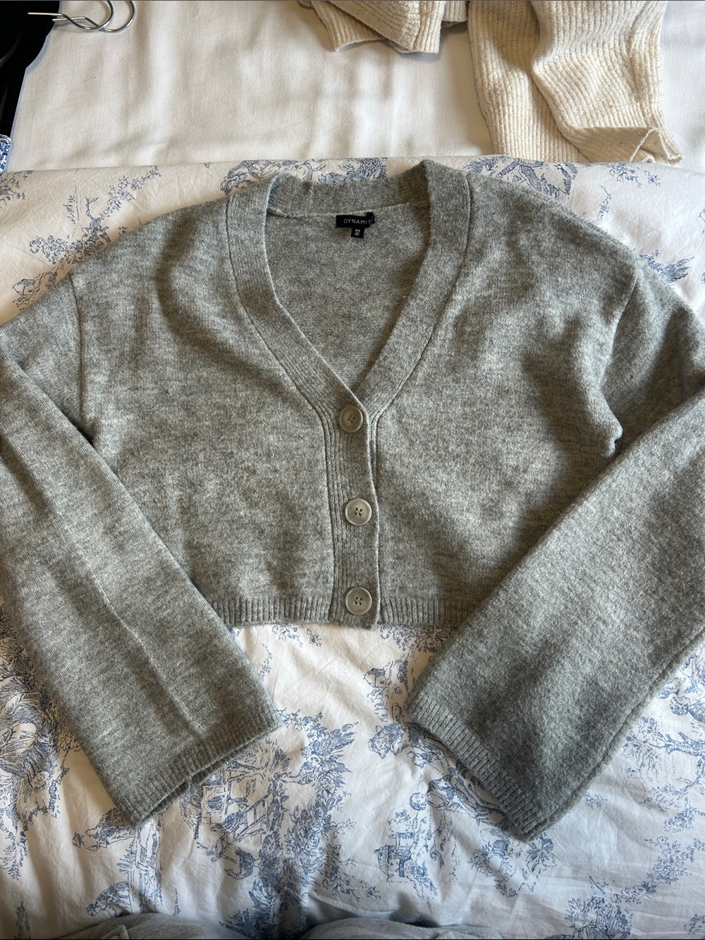 Dynamite Light Gray Cropped Cardigan